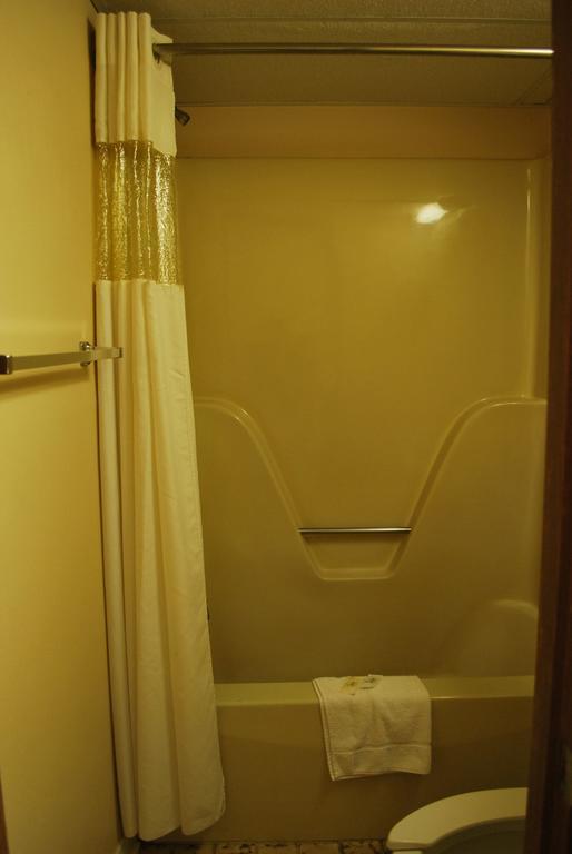 Bama Inn Huntsville Bilik gambar