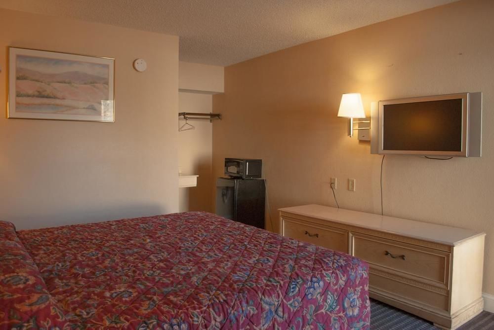 Bama Inn Huntsville Luaran gambar